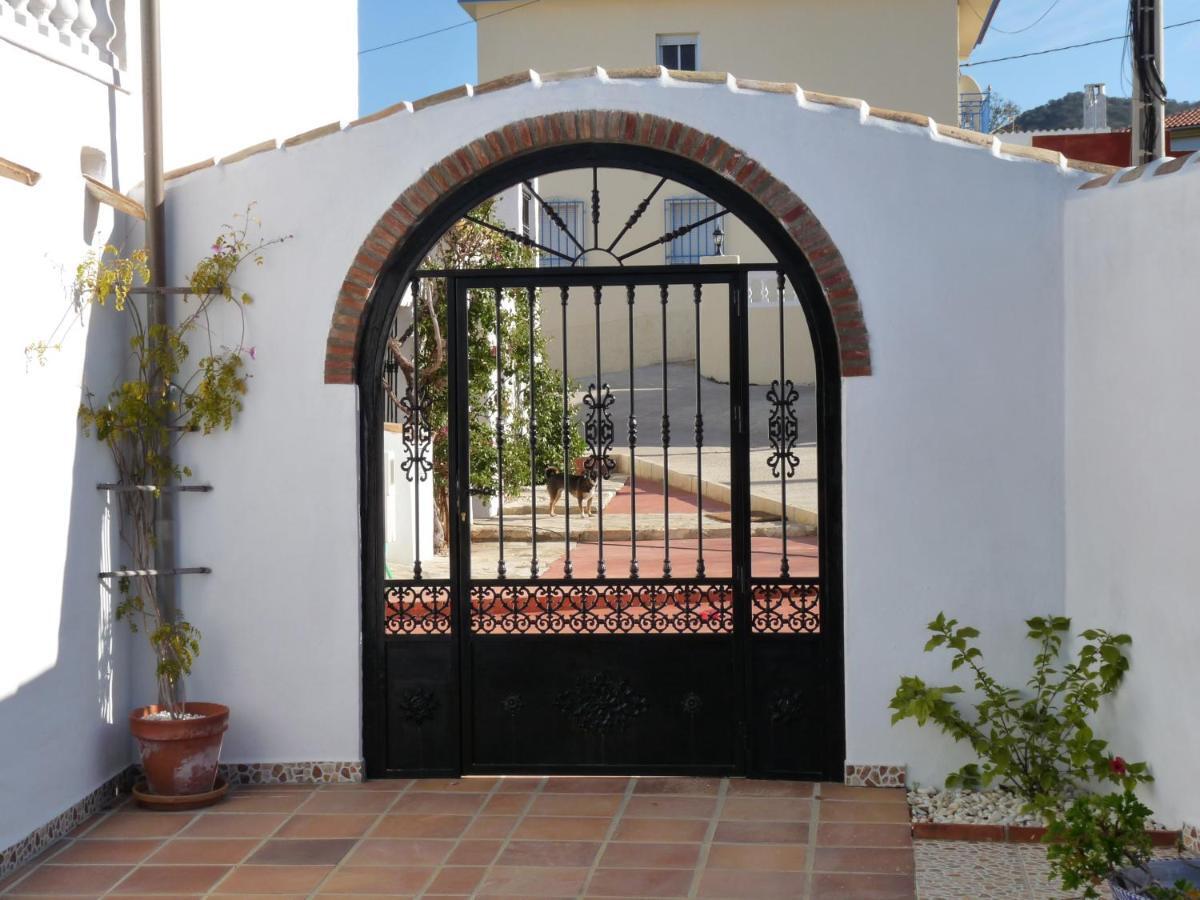 Kayenne Holiday Rentals Iznájar Chambre photo