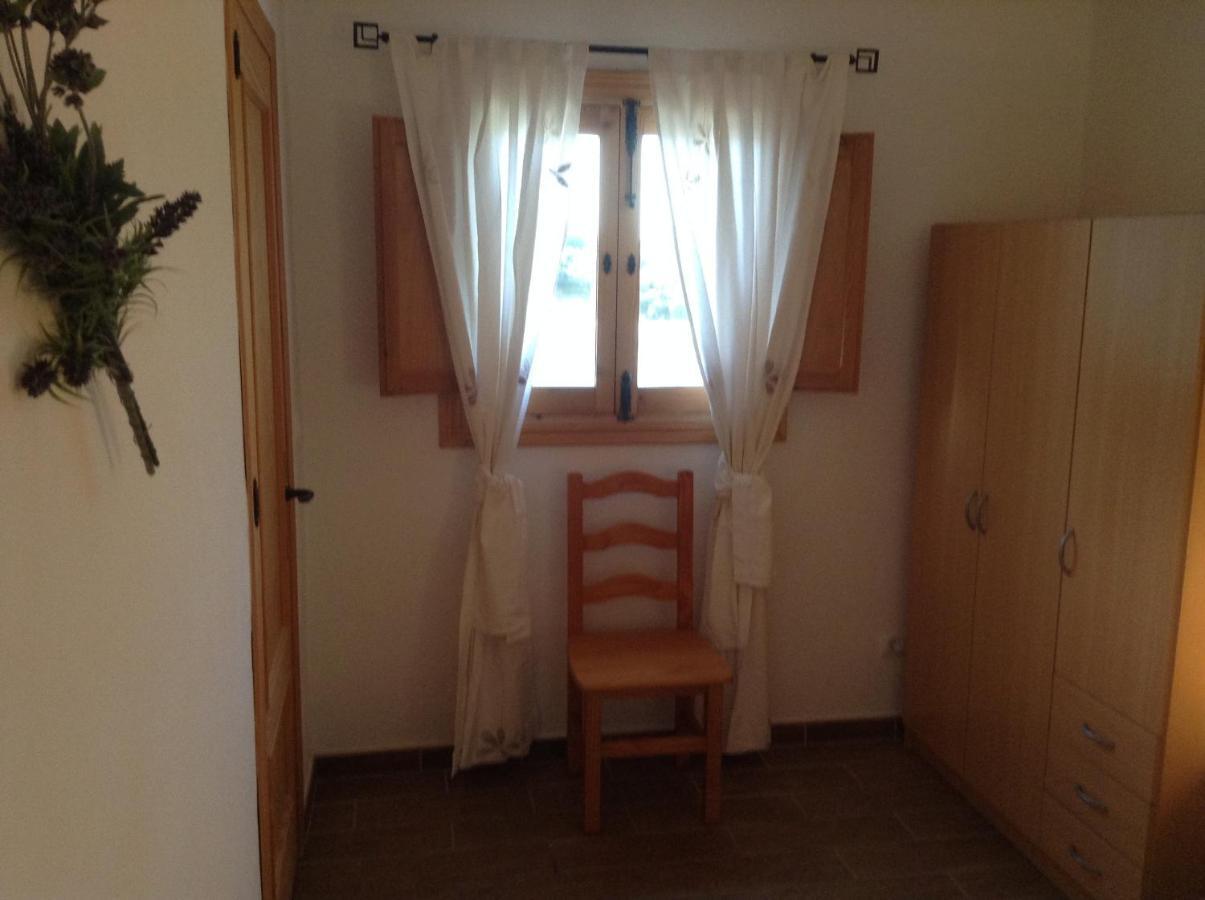 Kayenne Holiday Rentals Iznájar Chambre photo